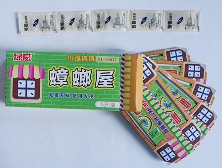 粘（zhān）蟑（zhāng）板