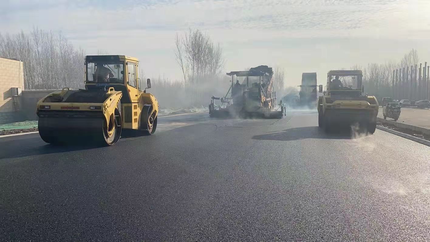 公路瀝青路麵修複案例